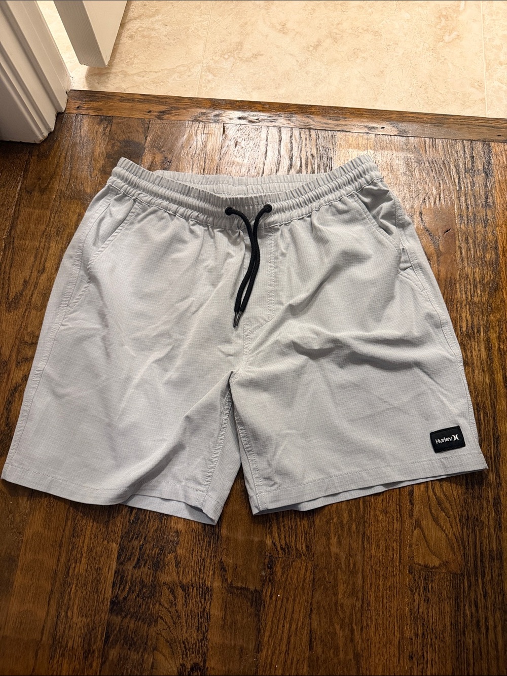 Hurley Light Gray Men's Casual Swim Shorts with Black Drawstring